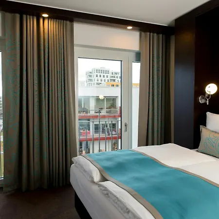 Motel One Muenchen-Olympia Gate-3