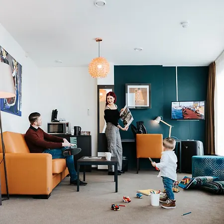 The Hague Teleport Hotel - Free Parking-3