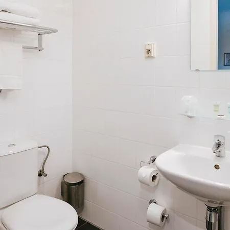 The Hague Teleport Hotel - Free Parking-2