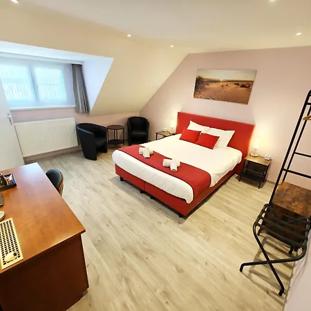 Hotel Cardiff-2