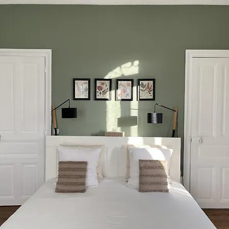 La Poterne L Chambres D'Hotes A Epernay-3