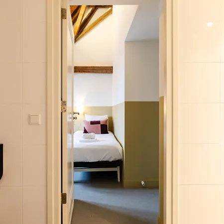 Brass Hotel-2