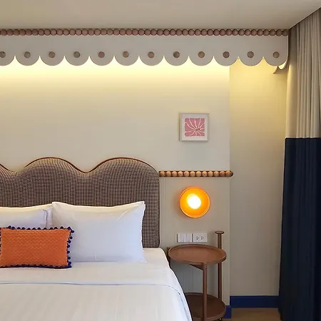 Blu Dock Restel Bangkok-2
