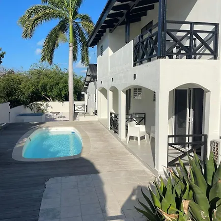 Cas Grandi Studios & Apartments With Pool & Jacuzzi-3