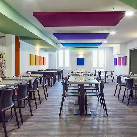 Ibis Styles Marseille Vieux Port-2