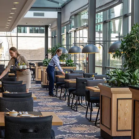 Maritim Hotel Dresden-3