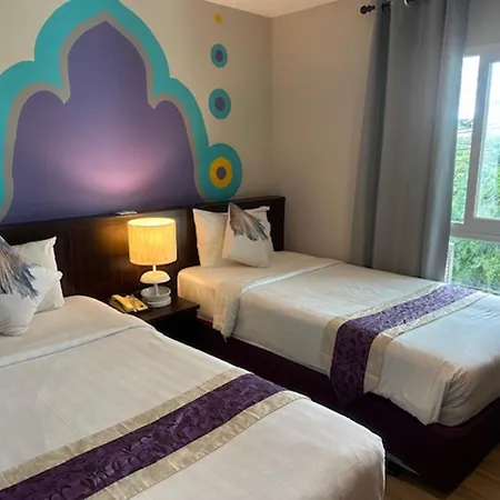Sawasdee Hotel @ Sukhumvit Soi 8-2