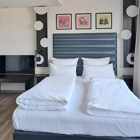 Garner Hotel Bremen City By Ihg-3