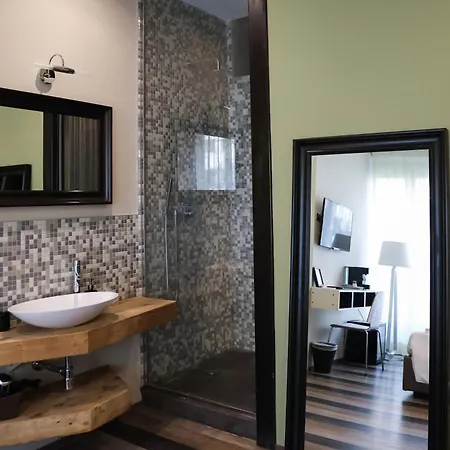 Serendipity Rooms-2