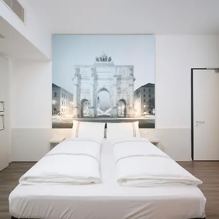 Premier Inn Muenchen City West-3