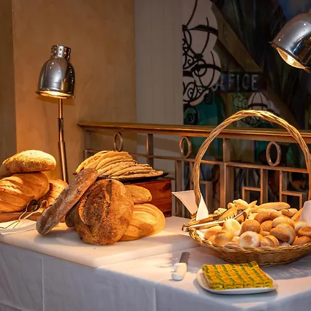 Hilton London Paddington-2