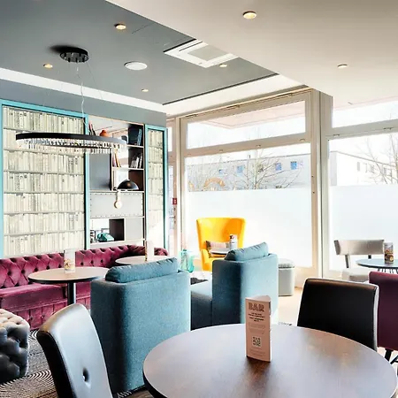 Premier Inn Muenchen City Ost-3
