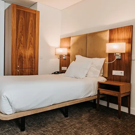 Hotel Porto Downtown-3