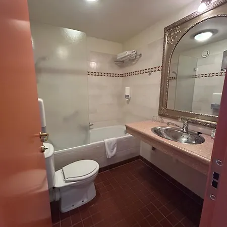 Jachthaven Hotel Borger-3