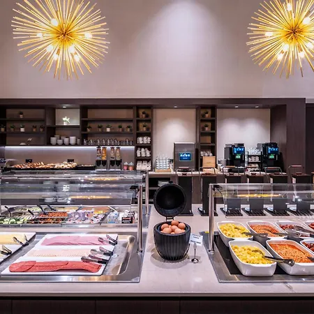 OZO Hotels De President Amsterdam Schiphol Airport-3