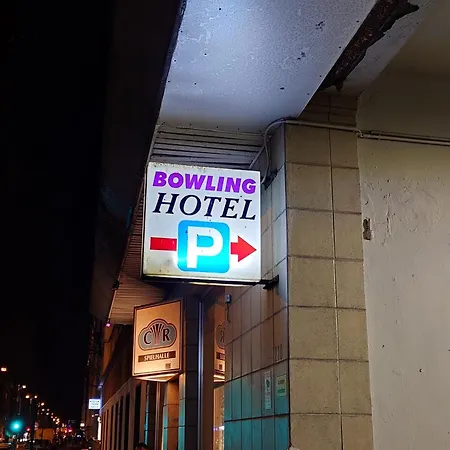 Home Hotel-3