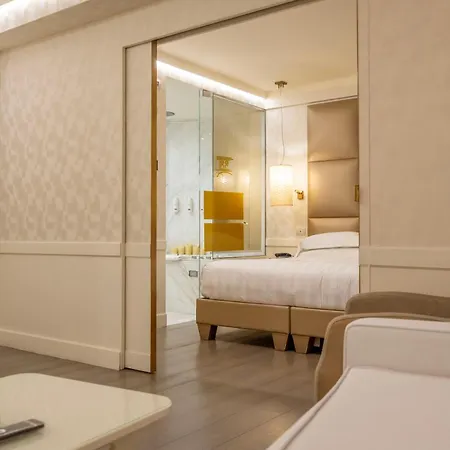 Ponte Vecchio Suites & Spa-2