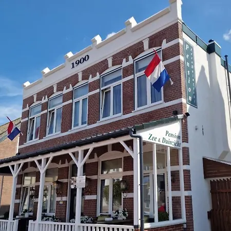 Pension Zee en Duinzicht-3