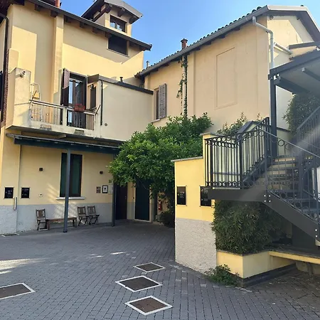 Versoverde Hotel Alzaia Naviglio Grande-3