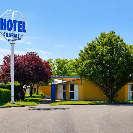 Macon Nord Hotel, Ex Charme En Maconnais-2
