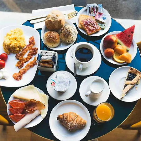 Hotel Fellini A Fontana Di Trevi-2