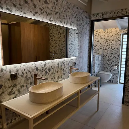 Papagayo Beach Resort (Adults Only)-3
