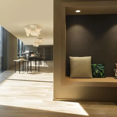 Novotel Charleroi Centre-2