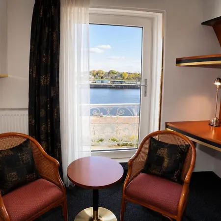 Hotel Le Beau Rivage-3