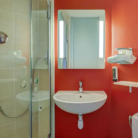 B&B Hotel Beaune Sud 2-2