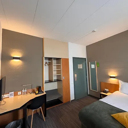 Hobbit Hotel Zaventem-2