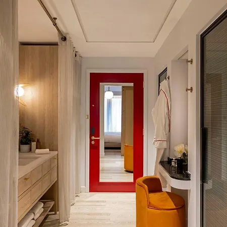 Virgin Hotels Edinburgh-3