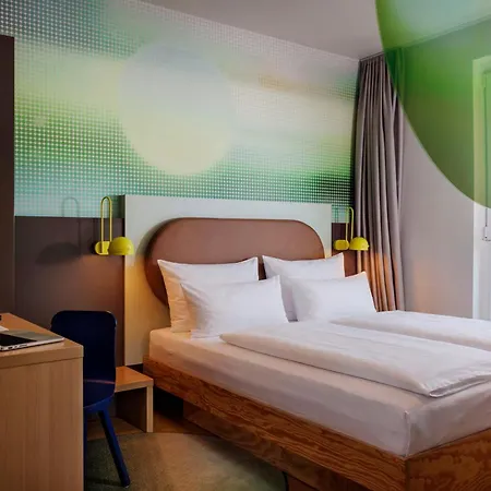 LyvInn Hotel Frankfurt-3