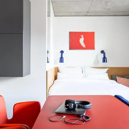 Stayery Berlin Friedrichshain - Stylish Rooms & Apartments-2