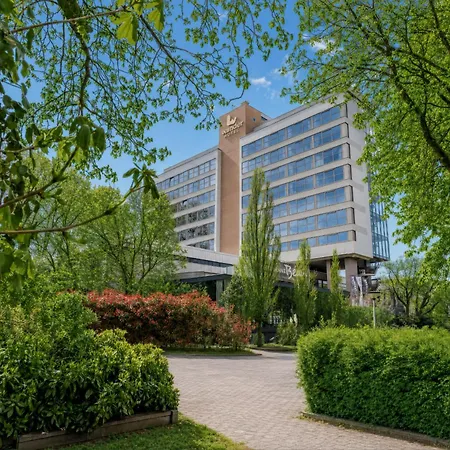Hotel WICC-2