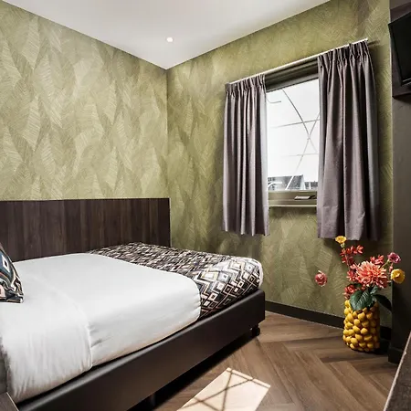 Hotel Damsquare-3