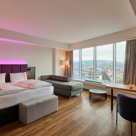 Premier Inn Wuerzburg-3