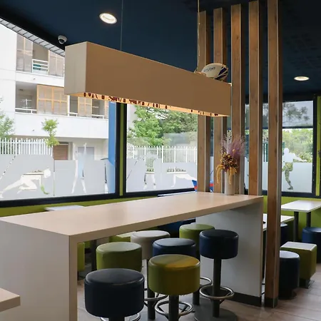 Ibis Budget Montpellier Sud Pres D'Arenes-3