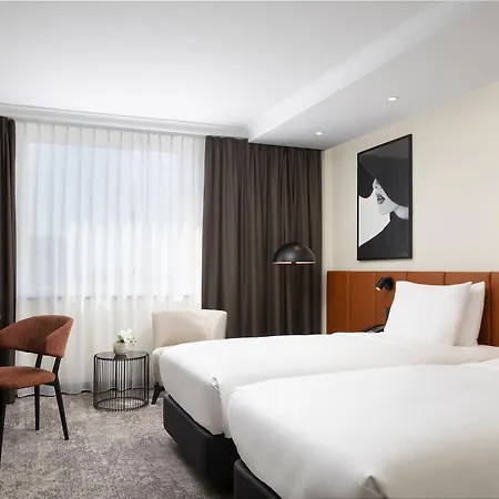 Hilton Duesseldorf-2