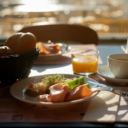 Hotel Daniel Graz - Smart Lifestyle Near City Centre-2