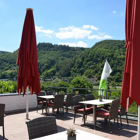 Flair Hotel Am Rosenhuegel - Garni-3