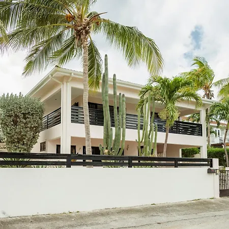 Bantopa Apartments-3