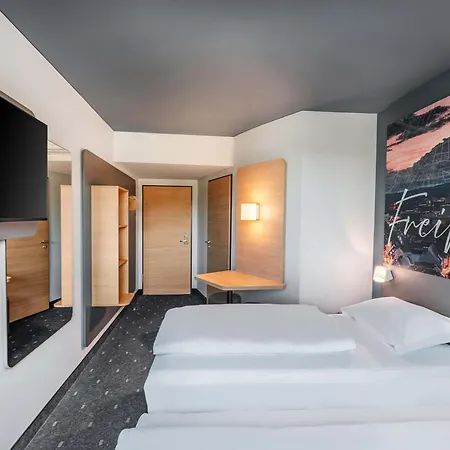 B&B Hotel Freiburg-Sued-2