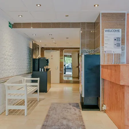 Hotel Mondial Comfort - Frankfurt City Centre-3
