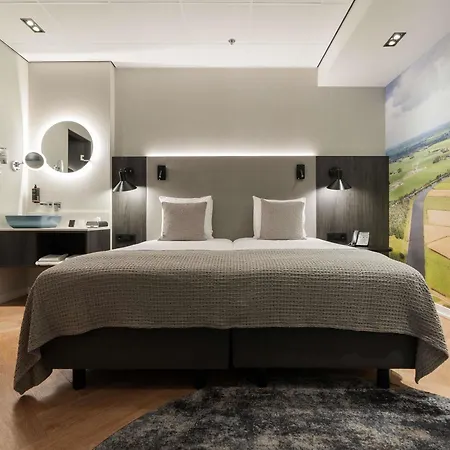 Mercure Hotel Schiphol Terminal-2