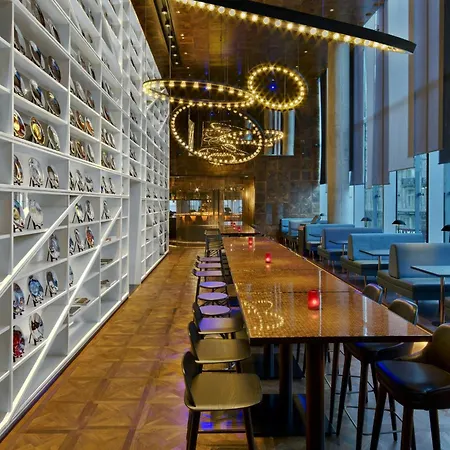 W London-2
