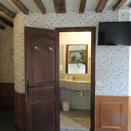 Hotel Du Lys-3