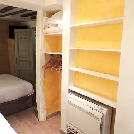 Hotel Du Lys-2