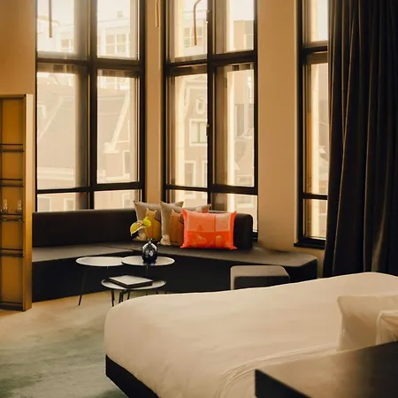 W Amsterdam-2