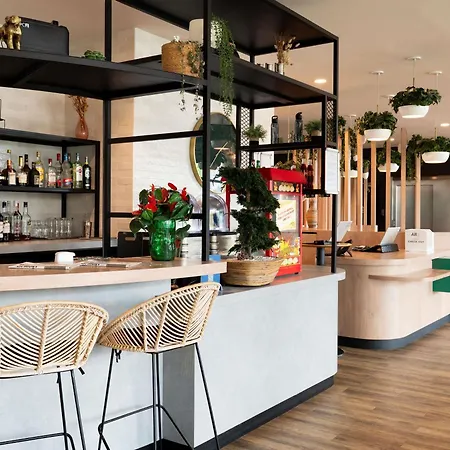 Ibis Styles Rouen Centre Rive Gauche-3