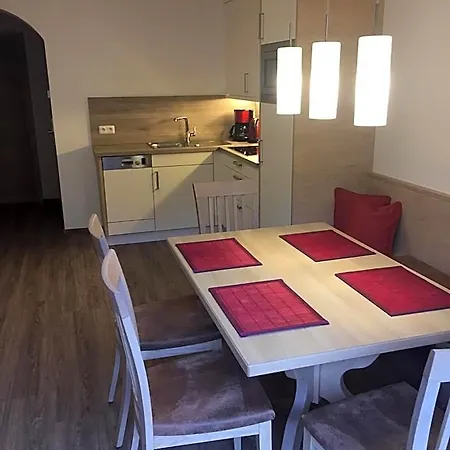 Hotel Garni Ingeborg-3